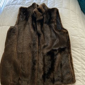 Faux fur vest never worn